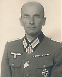 Hans_von_der_Mosel_1898_-1969.JPG